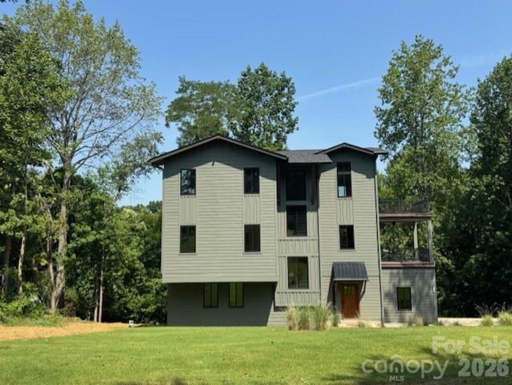 150 Driftwood Drive, Mooresville, NC 28117