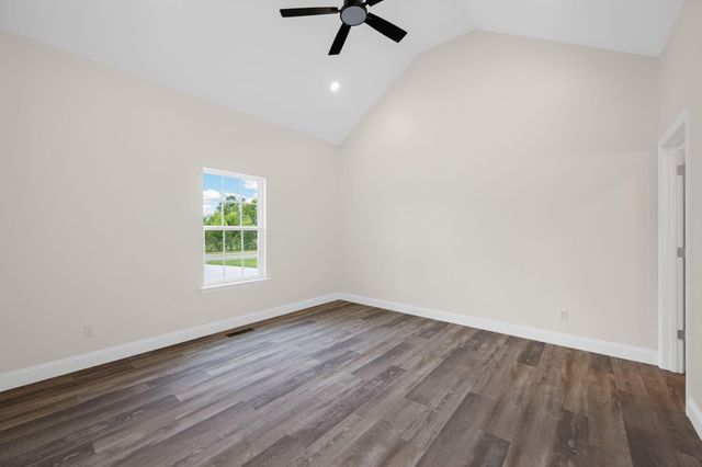 890 Michaels Road, Trenton, GA 30752