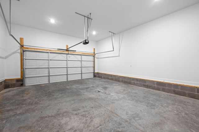 890 Michaels Road, Trenton, GA 30752