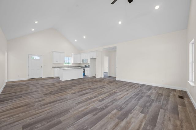890 Michaels Road, Trenton, GA 30752