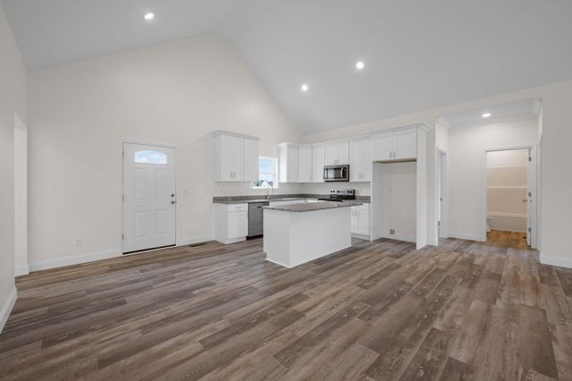 890 Michaels Road, Trenton, GA 30752