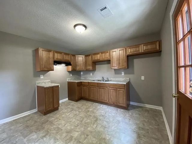 247 MODDER AVE, Memphis, TN 38109