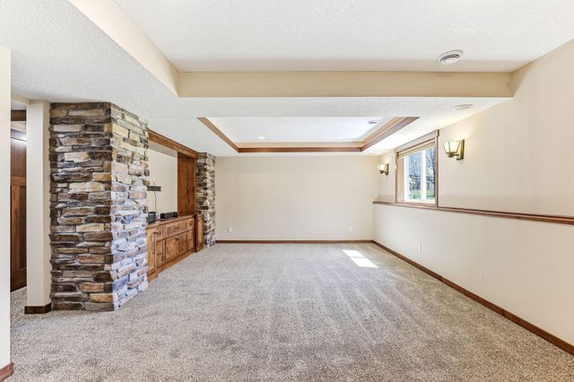 17299 66th Place N, Maple Grove, MN 55311