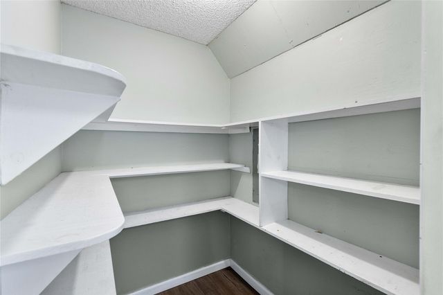 9810 Ellen Street, Baytown, TX 77521