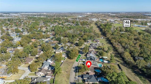 9810 Ellen Street, Baytown, TX 77521