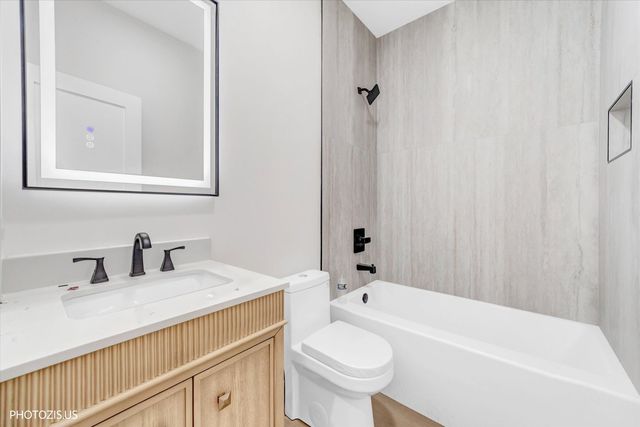 6538 S Kimbark Avenue, Chicago, IL 60637