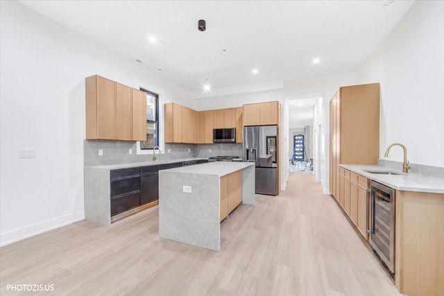 6538 S Kimbark Avenue, Chicago, IL 60637