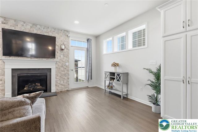 3206 Huntington Lane, Forks Twp, PA 18040