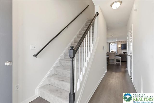 3206 Huntington Lane, Forks Twp, PA 18040