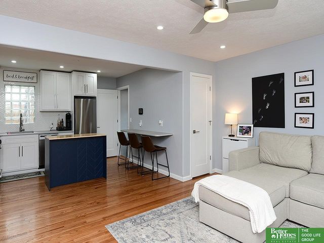 2206 Lillian Street, Bellevue, NE 68147
