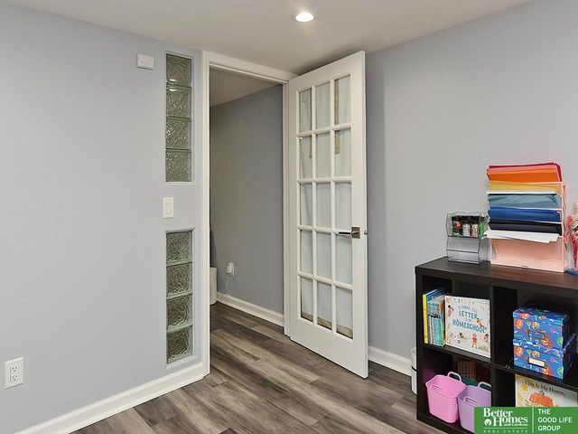 2206 Lillian Street, Bellevue, NE 68147