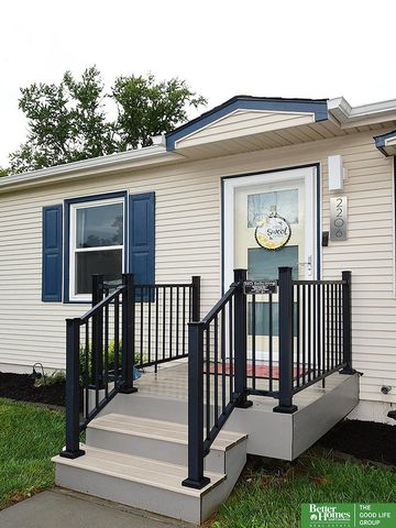 2206 Lillian Street, Bellevue, NE 68147