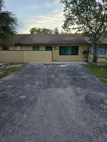 4503 NW 6th Avenue, Deerfield Beach, FL 33064