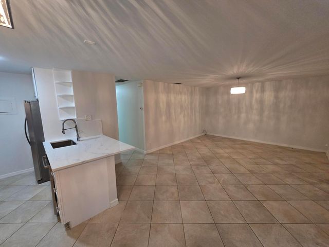 4503 NW 6th Avenue, Deerfield Beach, FL 33064