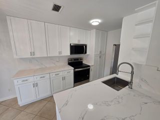 4503 NW 6th Avenue, Deerfield Beach, FL 33064