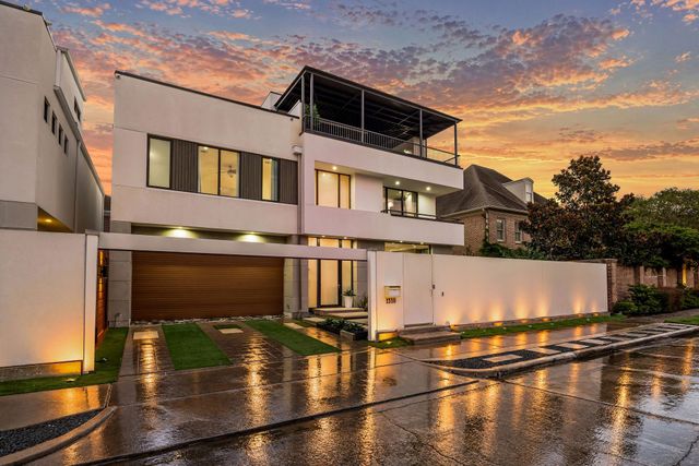 1310 Nantucket Drive, Houston, TX 77057