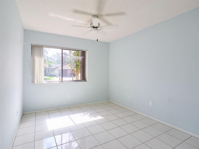 154 Ramblewood Circle, Royal Palm Beach, FL 33411