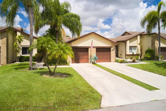 154 Ramblewood Circle, Royal Palm Beach, FL 33411