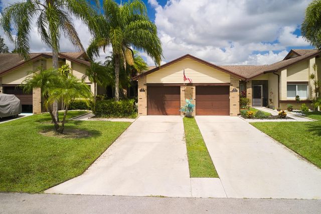 154 Ramblewood Circle, Royal Palm Beach, FL 33411
