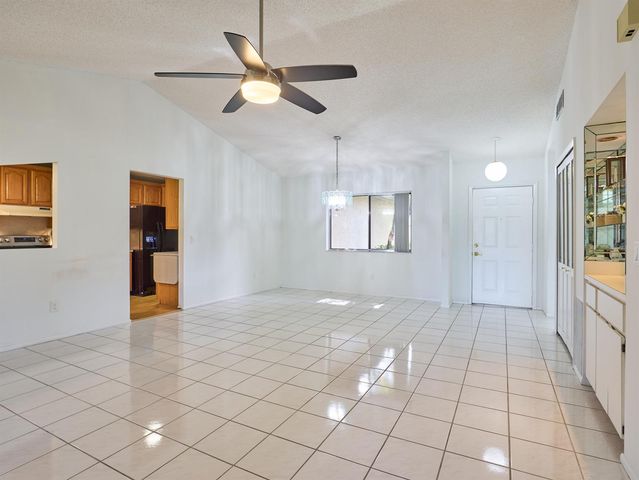 154 Ramblewood Circle, Royal Palm Beach, FL 33411
