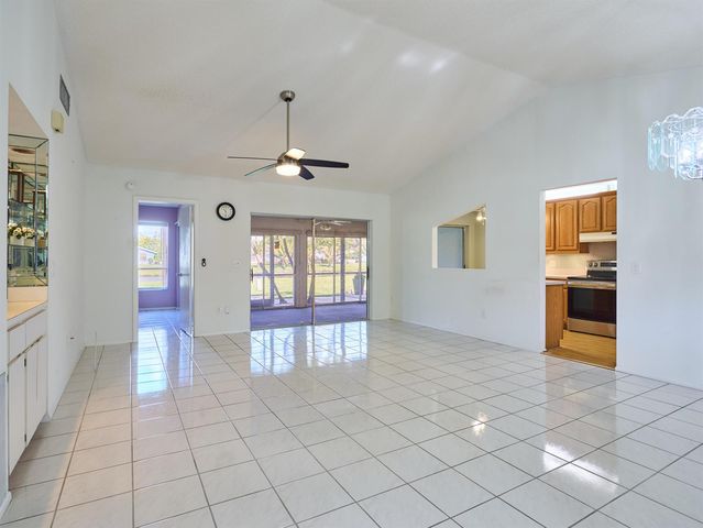 154 Ramblewood Circle, Royal Palm Beach, FL 33411