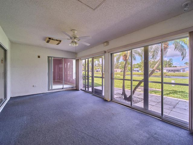 154 Ramblewood Circle, Royal Palm Beach, FL 33411