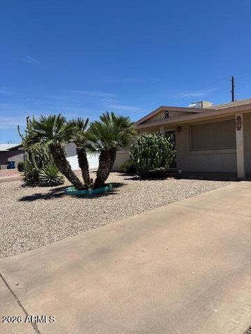 1379 S GRAND Drive, Apache Junction, AZ 85120