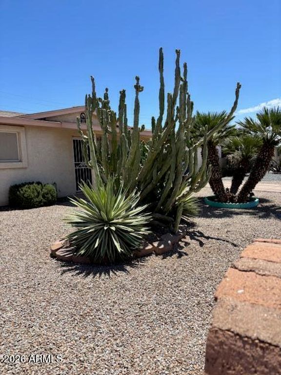 1379 S GRAND Drive, Apache Junction, AZ 85120