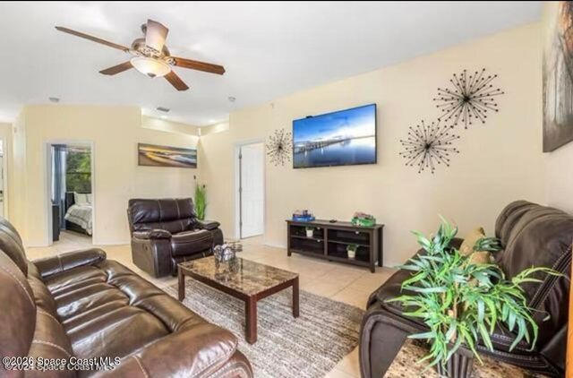 463 Eldron Boulevard NE, Palm Bay, FL 32907