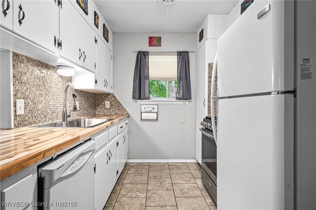 125 Georgetown Lane, Fort Smith, AR 72908