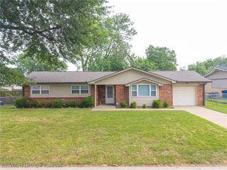 125 Georgetown Lane, Fort Smith, AR 72908