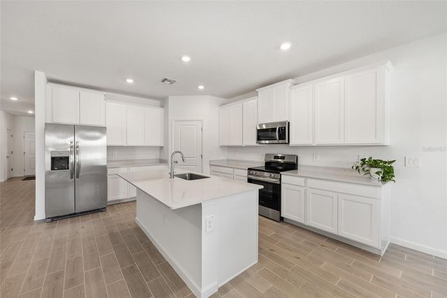 8972 SW 69TH TERRACE, Ocala, FL 34476