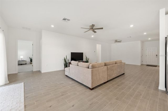 8972 SW 69TH TERRACE, Ocala, FL 34476