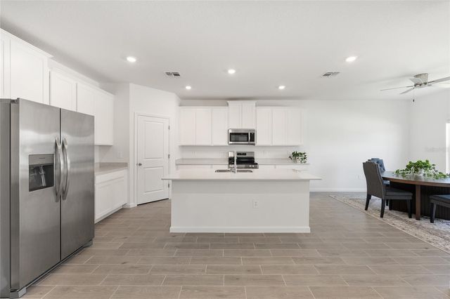 8972 SW 69TH TERRACE, Ocala, FL 34476