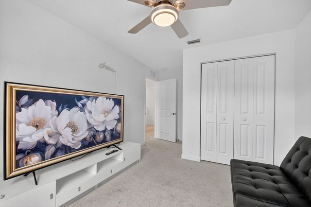 4326 Hammock Grove Drive, Lake Worth, FL 33467