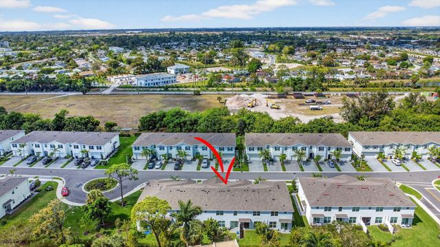 4326 Hammock Grove Drive, Lake Worth, FL 33467