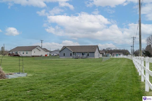 15 Downs Loop, Elizabethtown, KY 42701