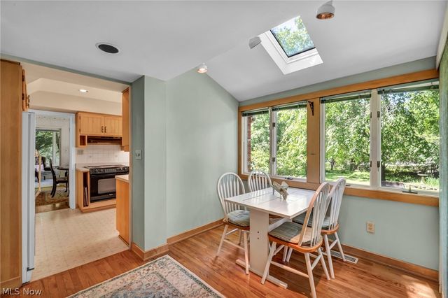 21439 Claythorne Road, Shaker Heights, OH 44122