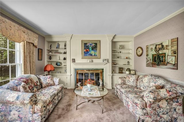 21439 Claythorne Road, Shaker Heights, OH 44122