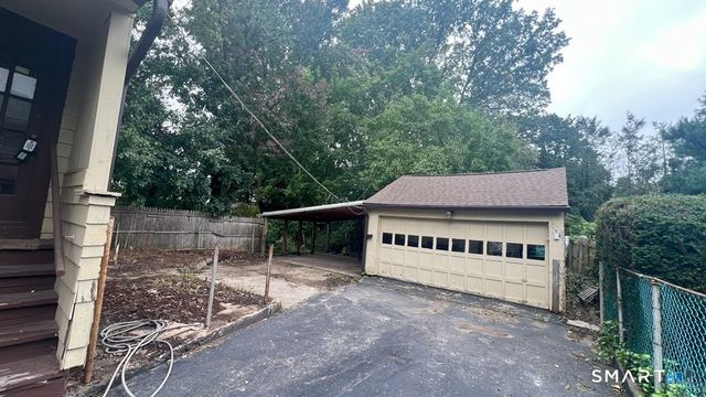 33 Melville Avenue, Fairfield, CT 06825