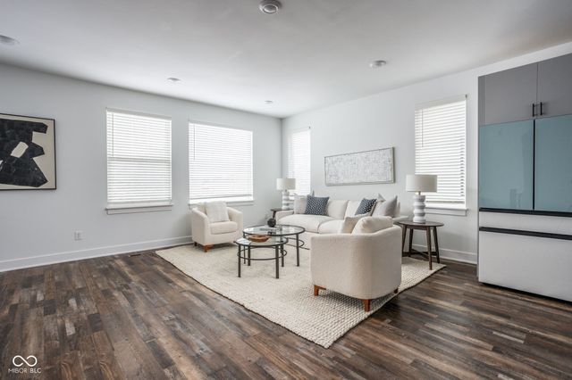 1825 N New Jersey Street, Indianapolis, IN 46202