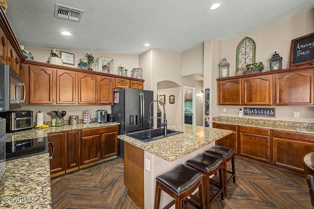 34836 N BARZONA Trail, San Tan Valley, AZ 85143
