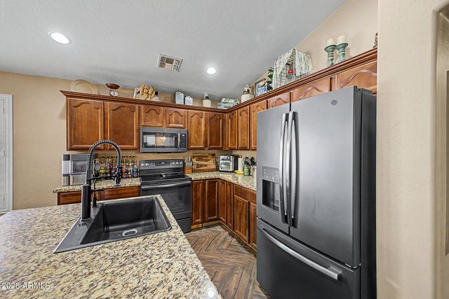 34836 N BARZONA Trail, San Tan Valley, AZ 85143