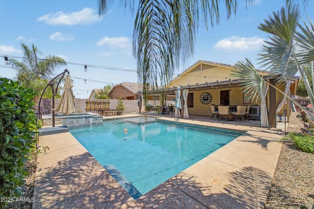34836 N BARZONA Trail, San Tan Valley, AZ 85143