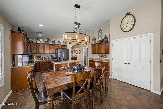 34836 N BARZONA Trail, San Tan Valley, AZ 85143