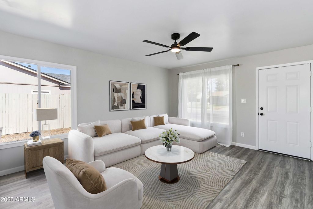 2726 E DAHLIA Drive, Phoenix, AZ 85032 — photo 4