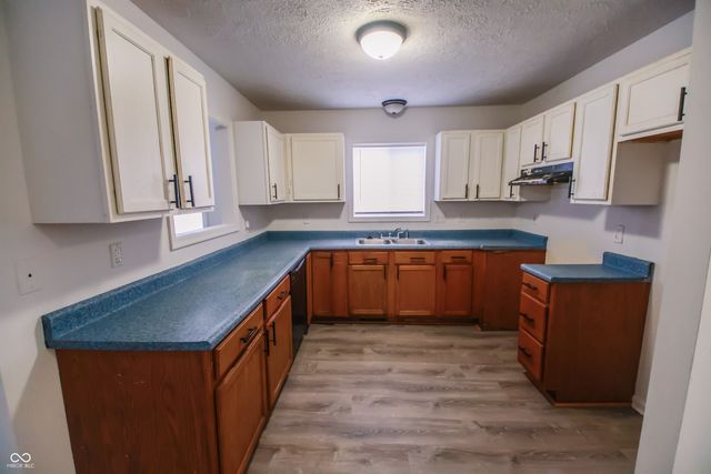 1449 W 29th Street, Indianapolis, IN 46208