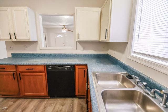 1449 W 29th Street, Indianapolis, IN 46208