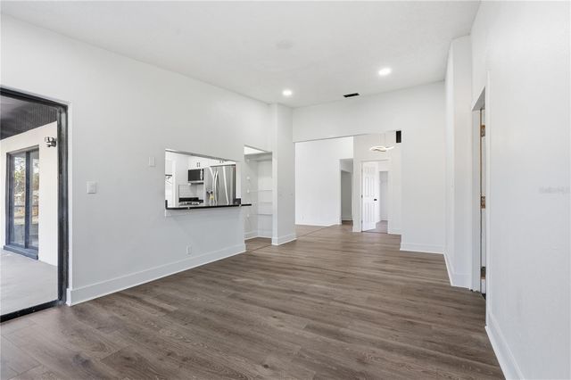 811 E FLAG LANE, Kissimmee, FL 34759