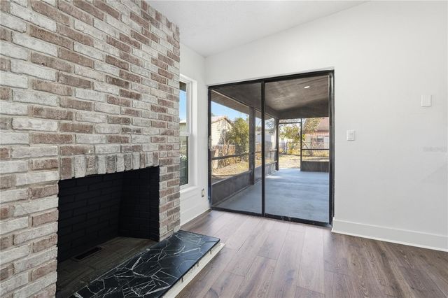 811 E FLAG LANE, Kissimmee, FL 34759